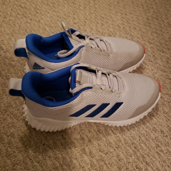 Adidas - Picture 2 of 2